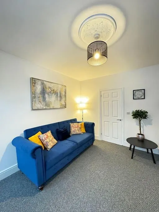 Cosy Home In Barnsley Centre Dom wakacyjny